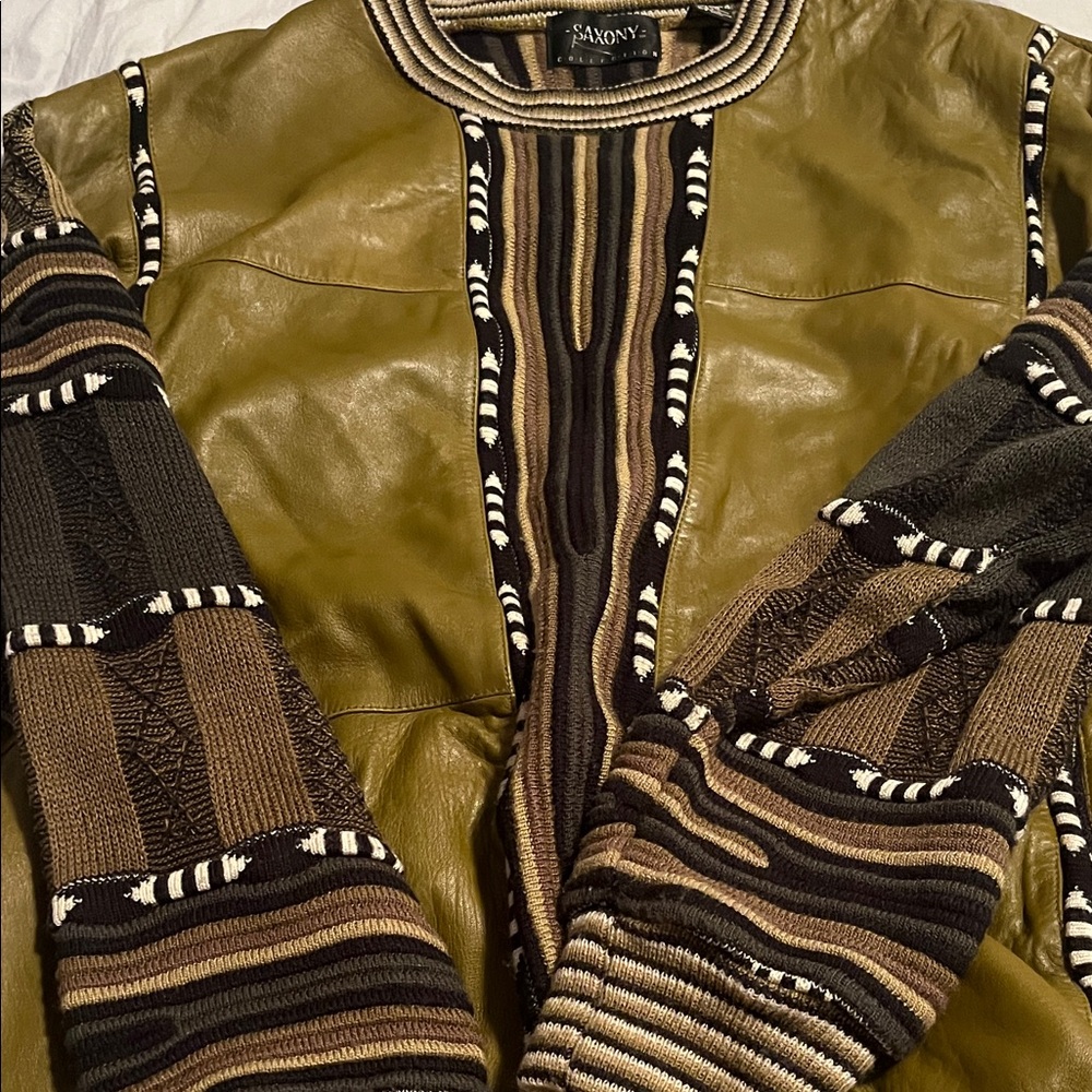 Samonyx Men's Stylish Olive and Brown Crewneck Sweater